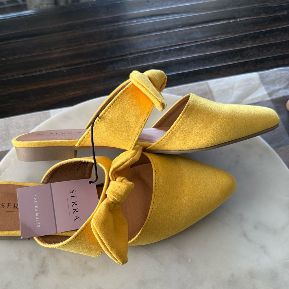 Serra Mules NWT - Picture 3 of 8